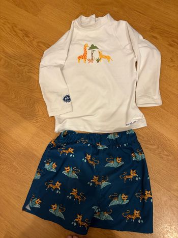 Tenue de bain et maillot en 4 ans