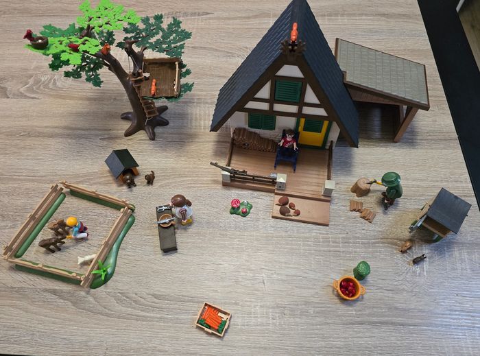 Maison forestière playmobil