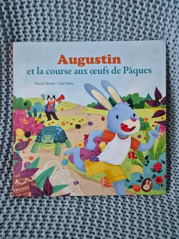 Augustin et la course aux oeufs de Pâques