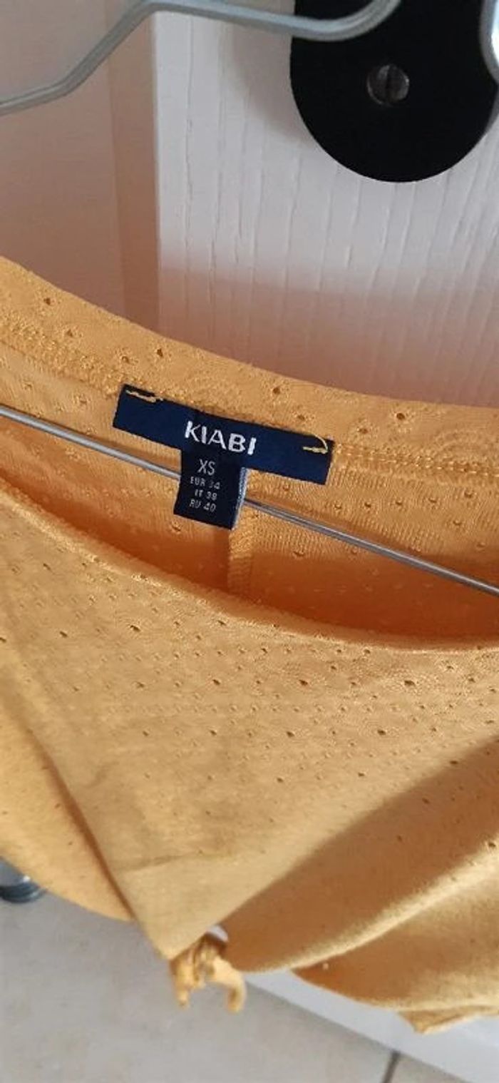 Tshirt jaune femme / Kiabi / XS - photo numéro 2