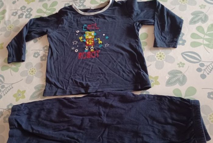 Pyjama garçon en 6 ans