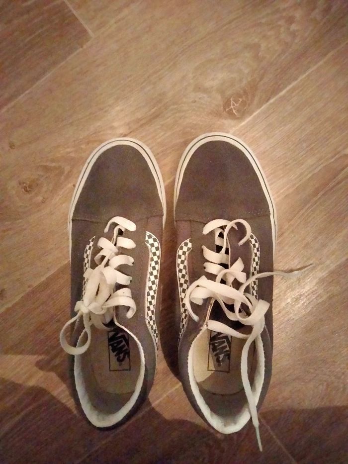 Basket Vans