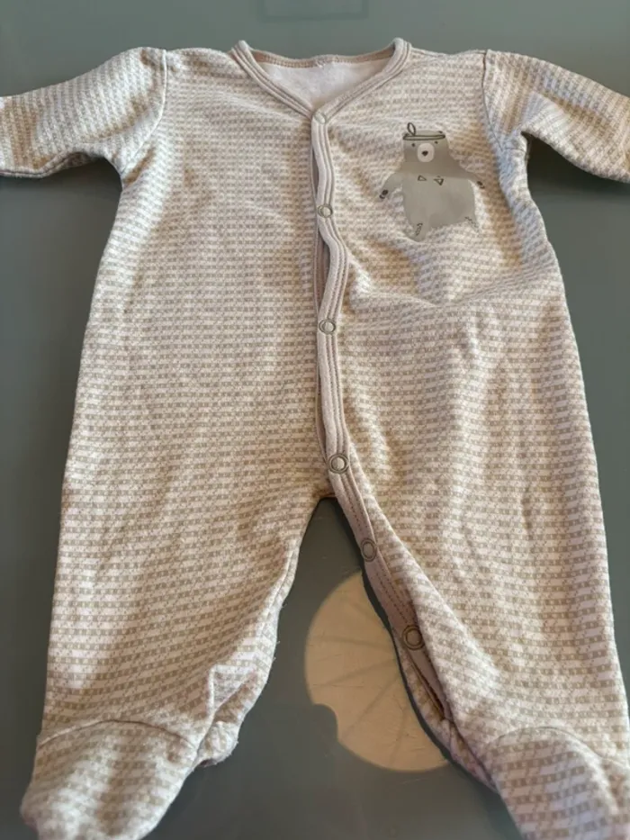 3 pyjamas léger - photo numéro 2