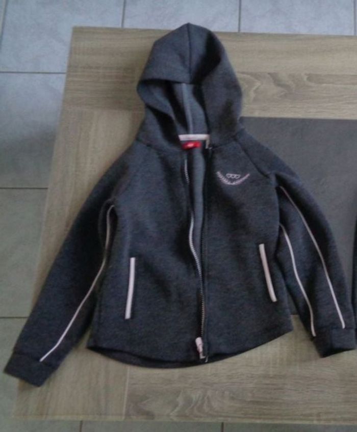 Sweat zippé fille 6 ans