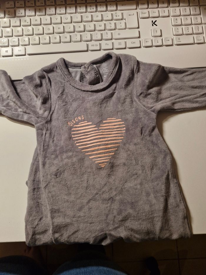Pyjamas bébé 3 mois - photo numéro 2