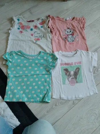 4 t-shirts manches courtes