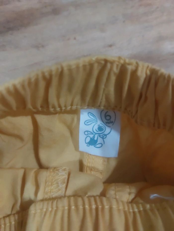 Short 6mois U tout petits - photo numéro 3