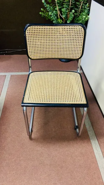 silla Cesca sin reposabrazos