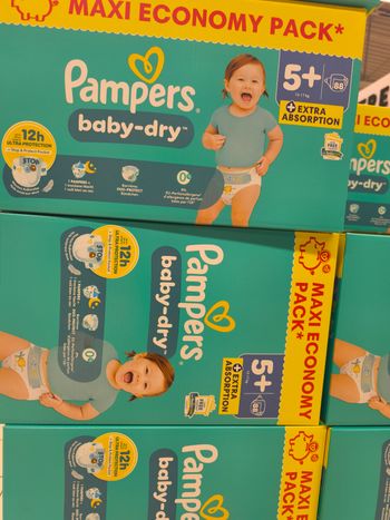 Couche pampers taille 5 +