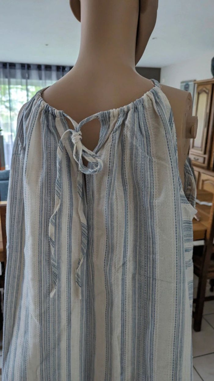 Robe midi à rayures noué col derrière taille XS/36 jamais porté - photo numéro 3