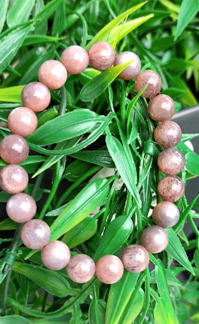 Pierre de lune noire