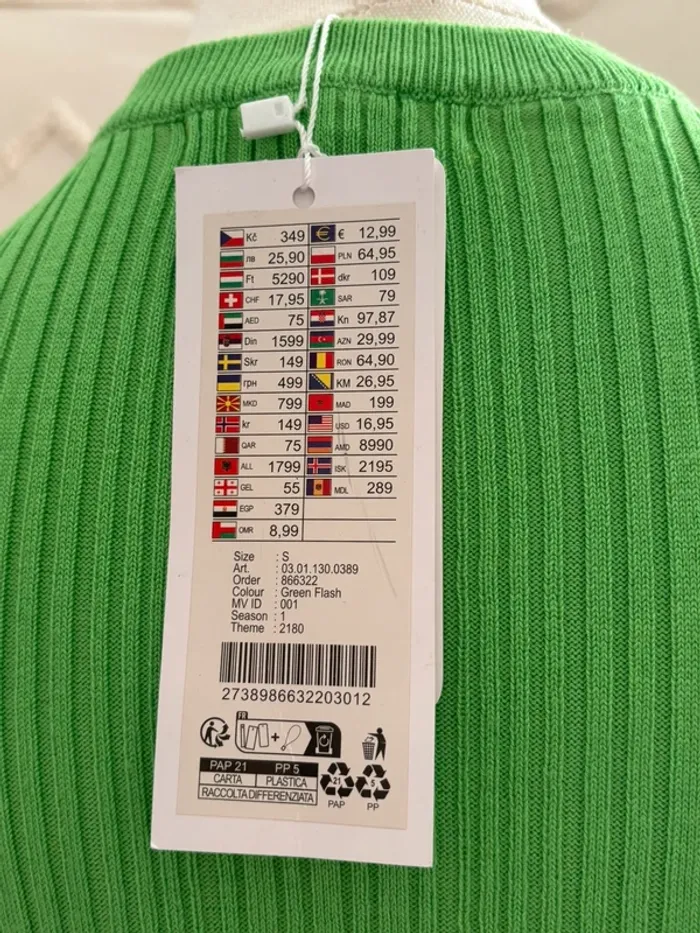 Ensemble côtelé vert vif crop top asymétrique + jupe longue – tendance Y2K - photo numéro 8