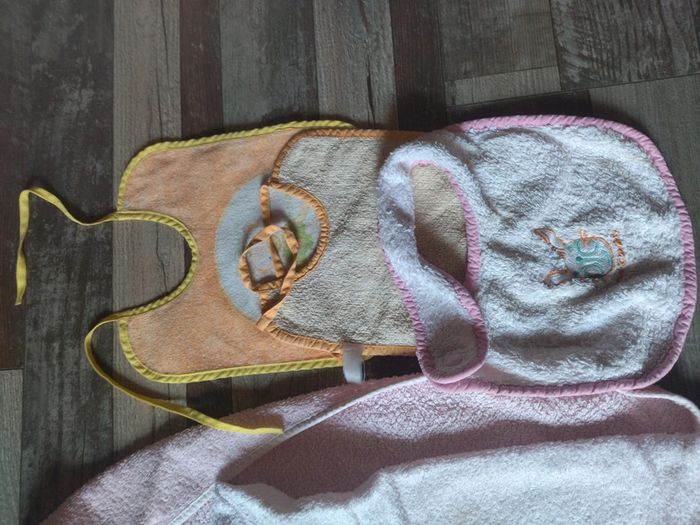 Lot bavoir sorti de bain - photo numéro 5