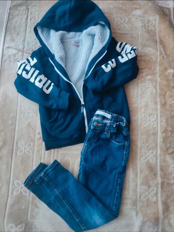 Sweat CAMP’S doublé + Jean Monoprix 8 ans