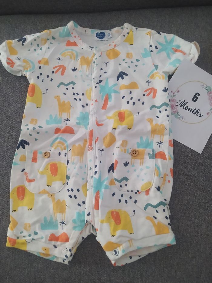 Lot séparable 14 Vêtements été 6 mois - photo numéro 10