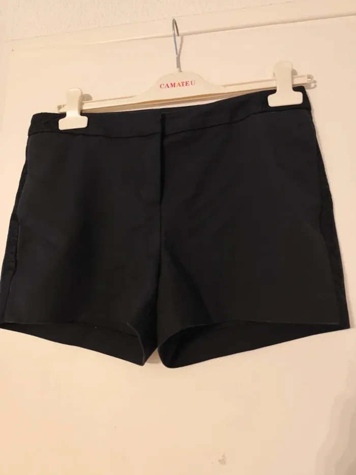 Short marine dentelle - photo numéro 2