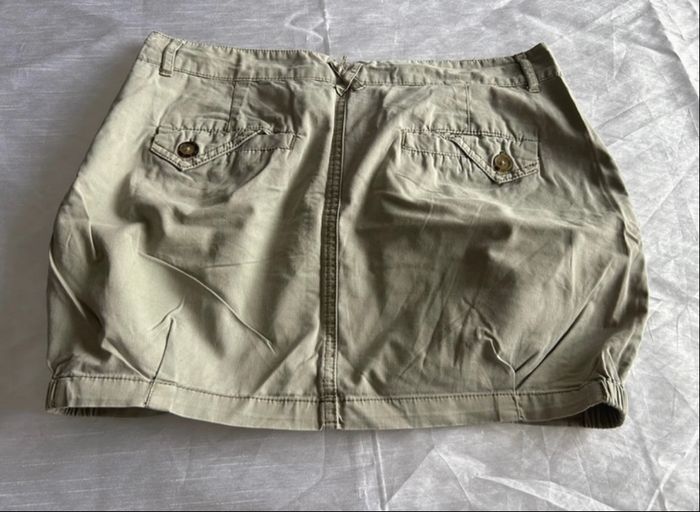 Jupe courte beige - photo numéro 4