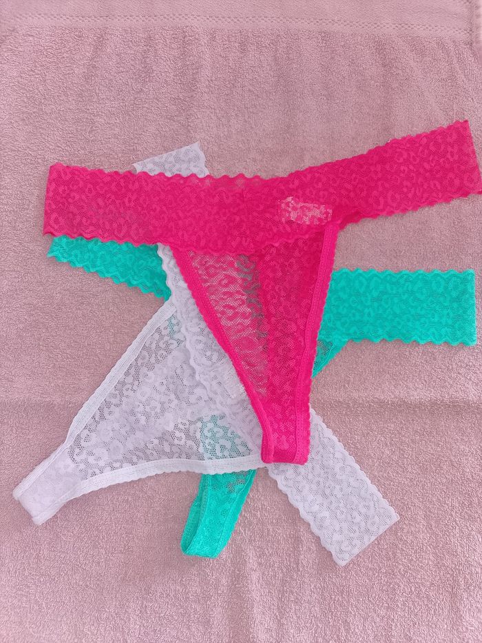 Strings vendus à l'unité