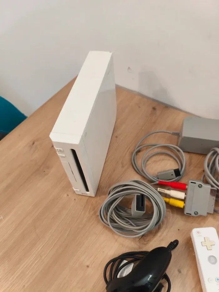 Nintendo Wii - photo numéro 3