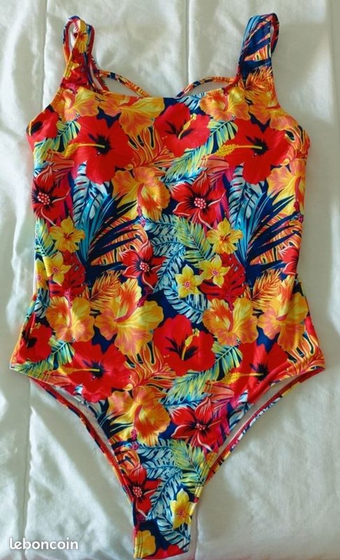 Maillot une pièce taille XL - 42 - Neuf