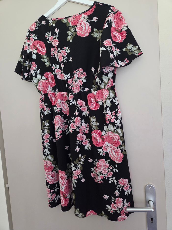 Robe fleurs - photo numéro 4