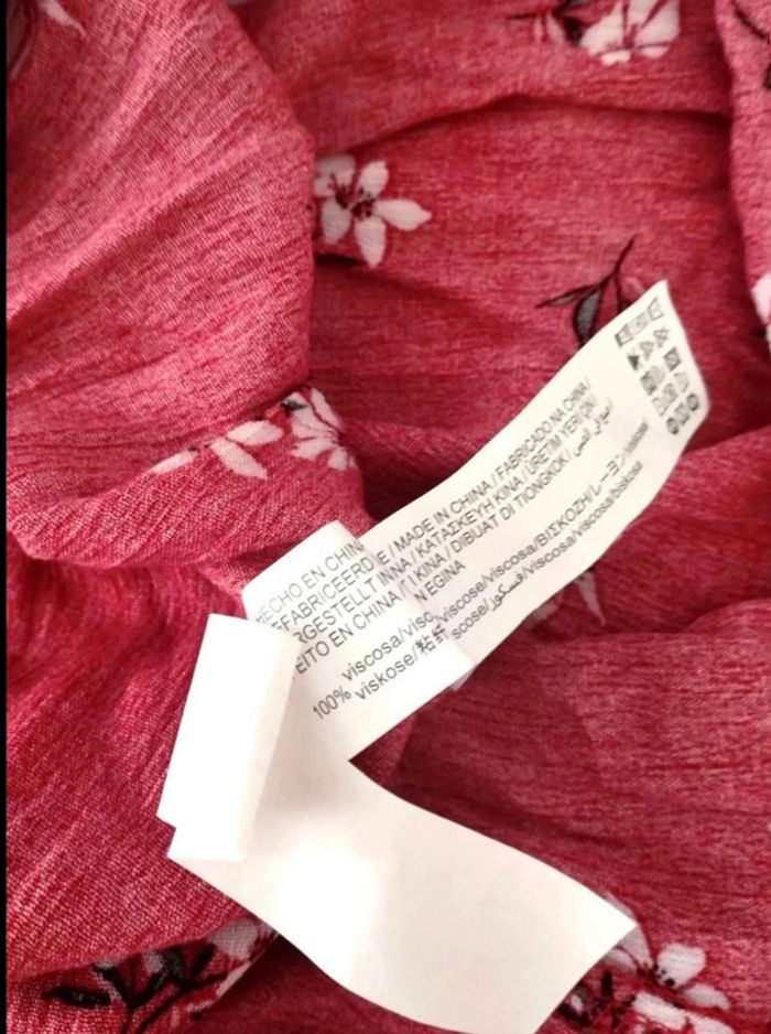 Robe Stradivarius - S - Neuf Étiquette - photo numéro 9