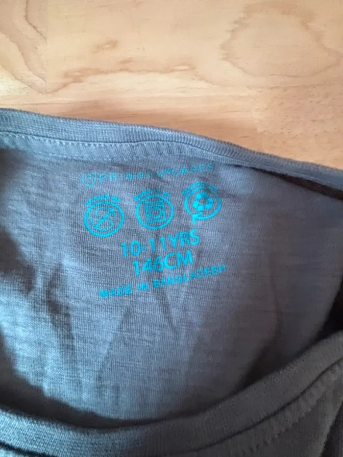 T-shirt MC gris • Primark • 11 ans - photo numéro 4