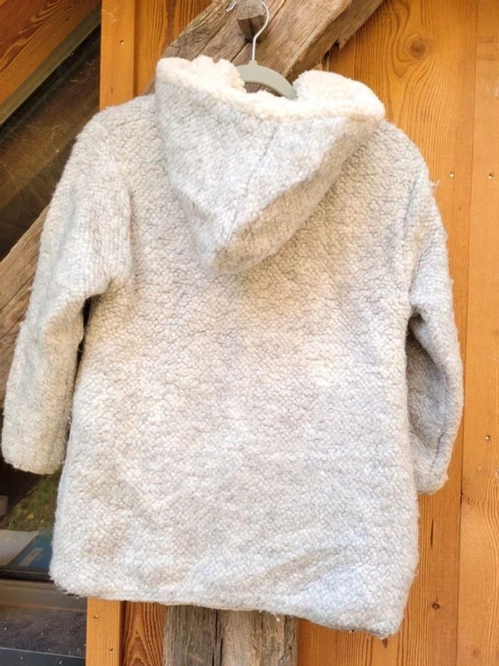 Manteau à capuche en Alpaga, Zara collection hiver, chaud, gris clair et crème, tout doux, 10 ans - photo numéro 9