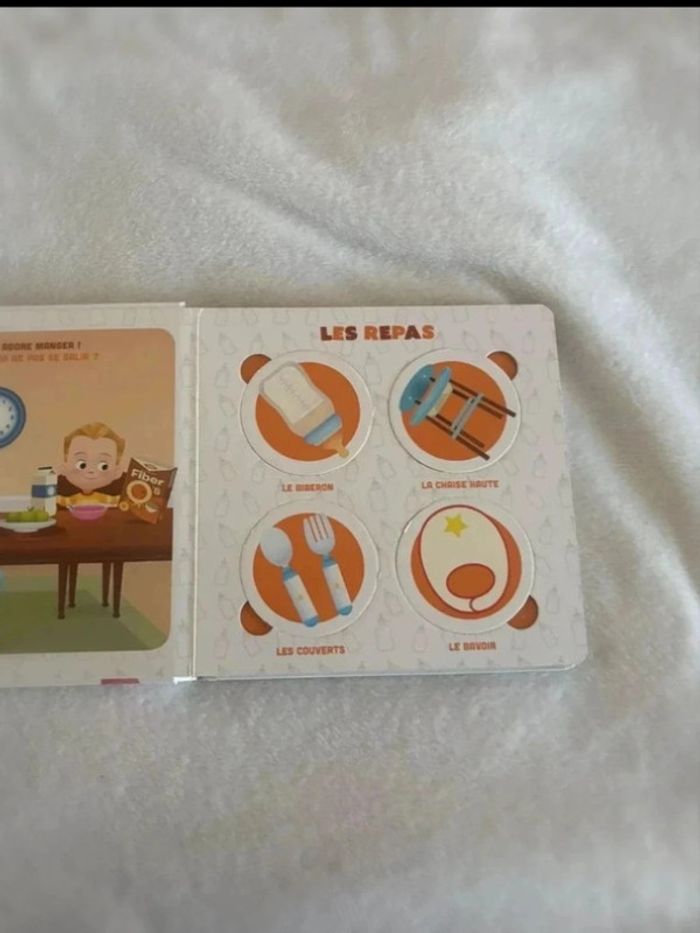 Livre “Mon Imagier Puzzle - La Journée de Bébé” (Comme Neuf) - photo numéro 2