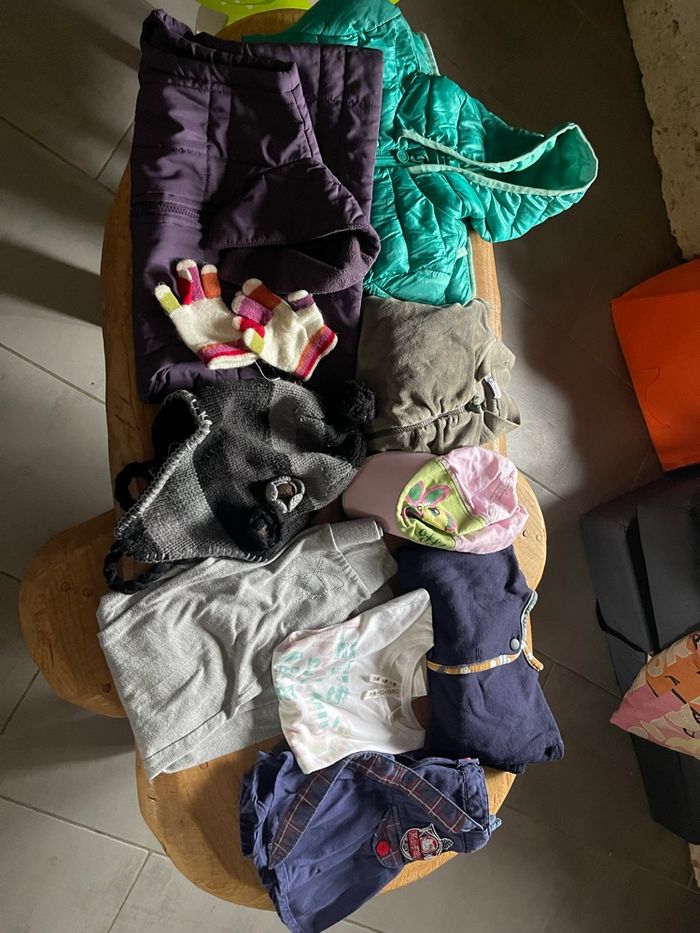 Lot fille 5 ans - photo numéro 2