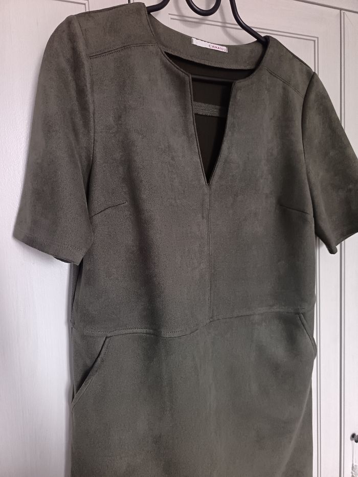 Robe matière suédine - photo numéro 2