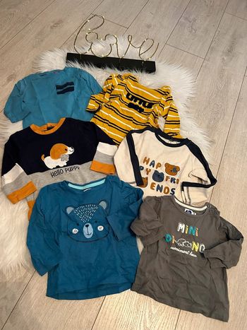 Lot de 6 tee shirts 🥰 manches longues taille 12 mois plusieurs marques