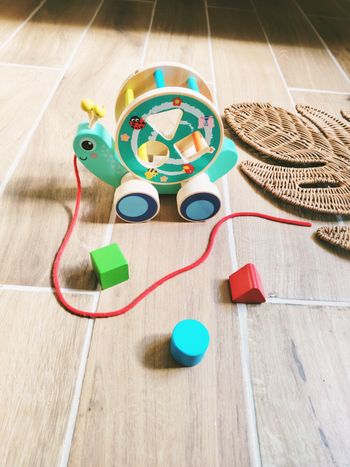 🐌Boîte à formes à tirer escargot en bois
