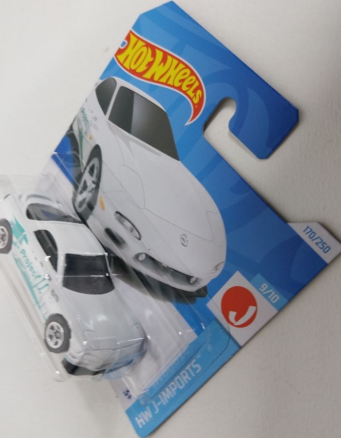 Hot Wheels '95 Mazda RX7 2024 - photo numéro 4