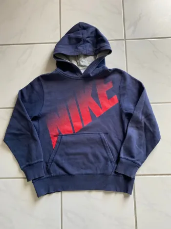 Sweat Nike à capuche – Bleu marine & logo rouge – Enfant L / Homme XS-S