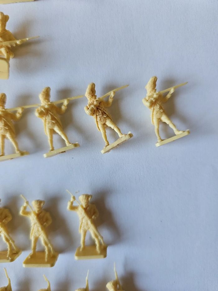 Petits soldats airfix grenadiers anglais guerre d'indépendance d'Amérique - photo numéro 8