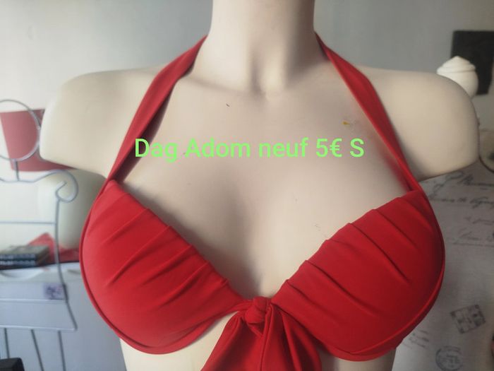 Haut de maillot de bain neuf Dag Adom