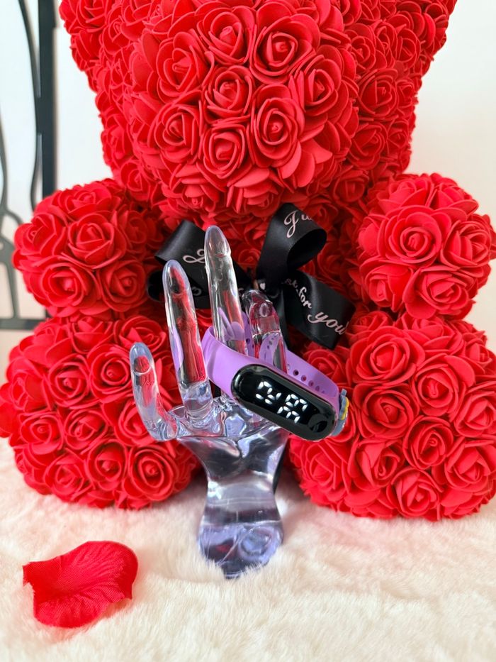 💜 Bracelet connecté violet – design moderne et fonctionnel 💜