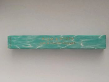 Mascara noir waterproof volume - Plum & poppy