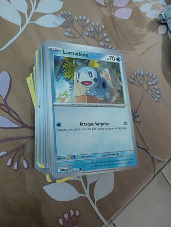 Lot de 100 cartes Pokémon " communes "
