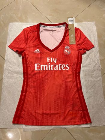 Maillot de foot Adidas équipe Réal Madrid taille XS femme authentique neuf