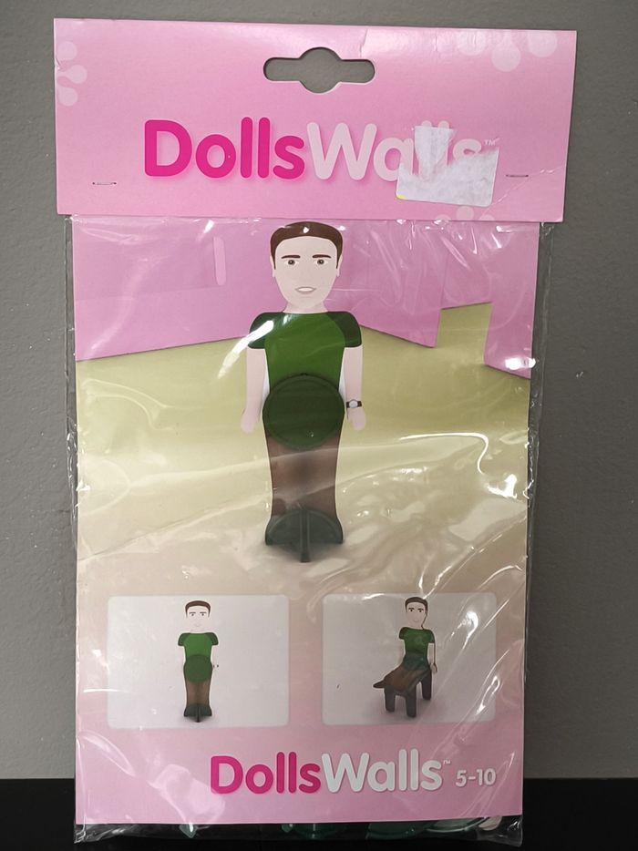 Dollswalls