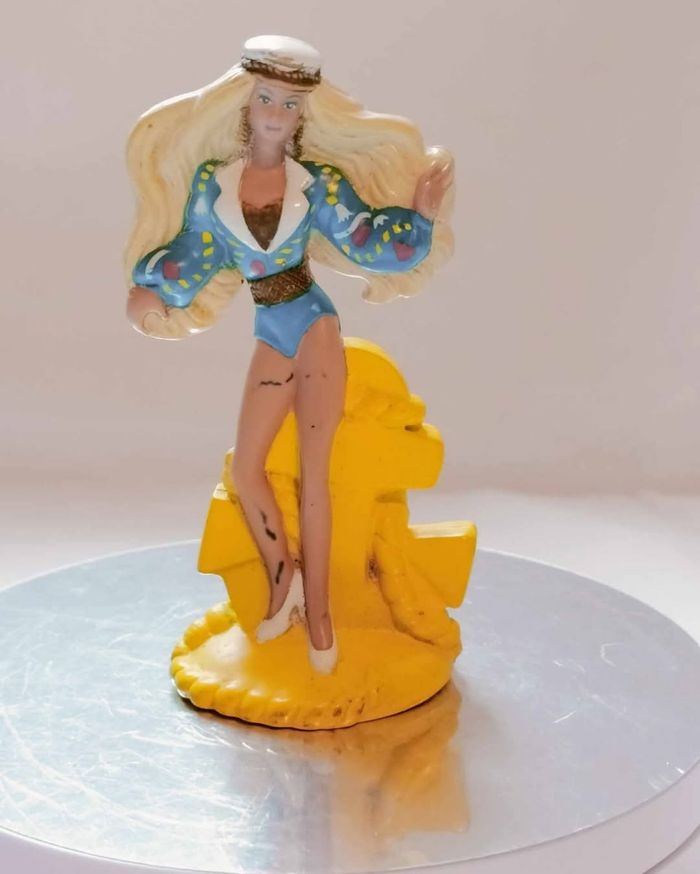 Figurine Barbie McDonald's 1990