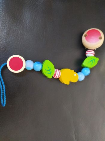 Attache tétine en bois neuve