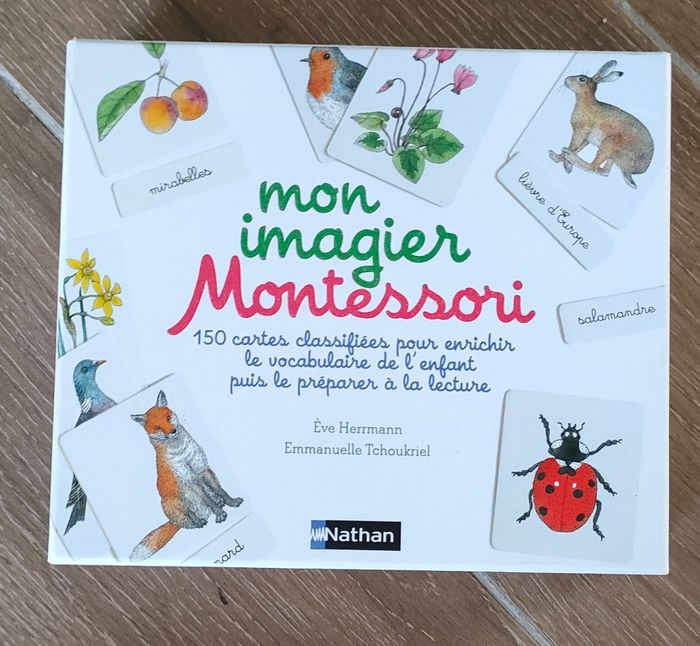 Imagier Montessori nathan