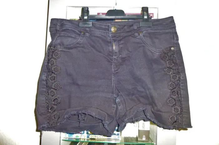 short coton stretch noir dentelle taille 40 Msmode