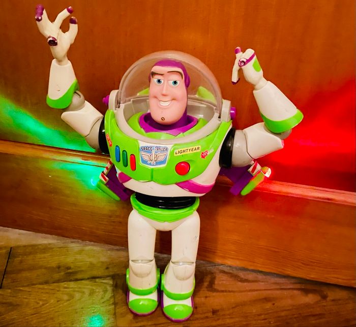 Figurine articulée Buzz l'éclair - photo numéro 2