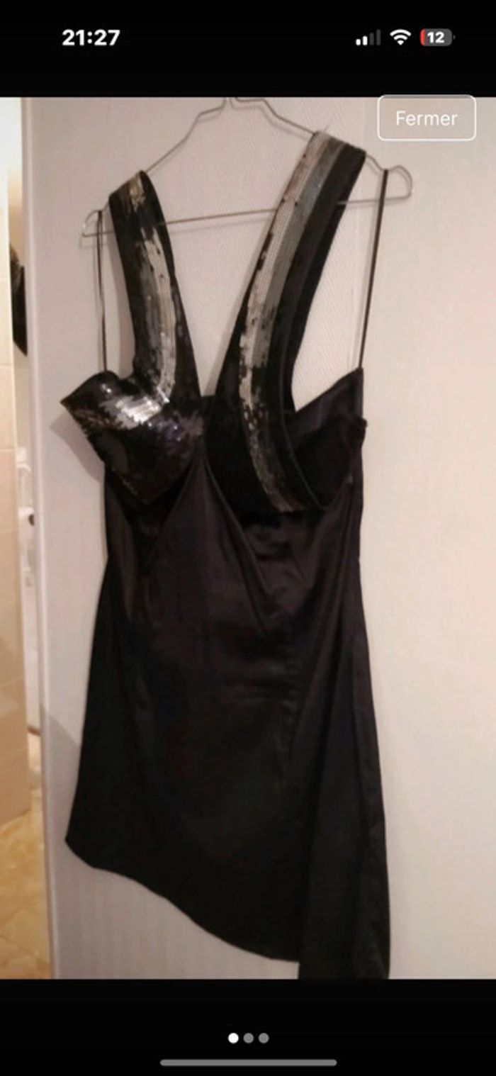 Magnifique robe noire à paillettes Kiabi - Taille XL - photo numéro 2