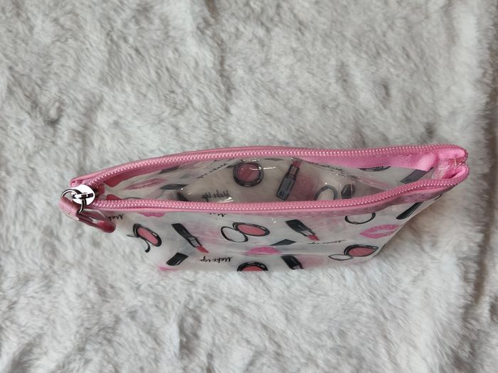 Trousse transparente Make Up rose – maquillage voyage 19x10 cm - photo numéro 4