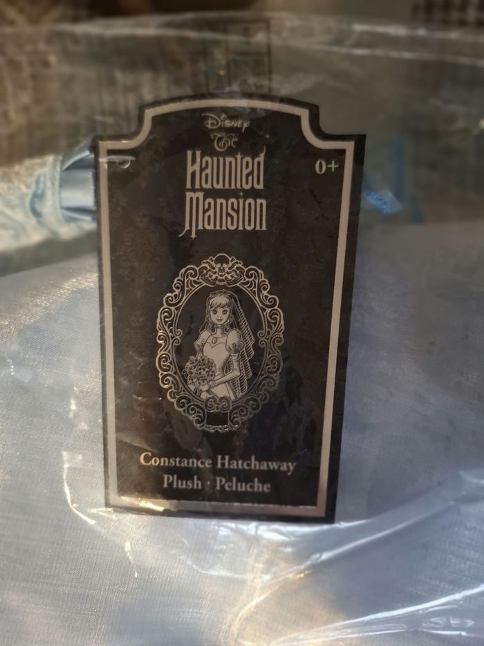 Poupée peluche chiffon Disneystore Disney shopdisney Disneyland Constance Hatchaway Haunted Mansion - photo numéro 4